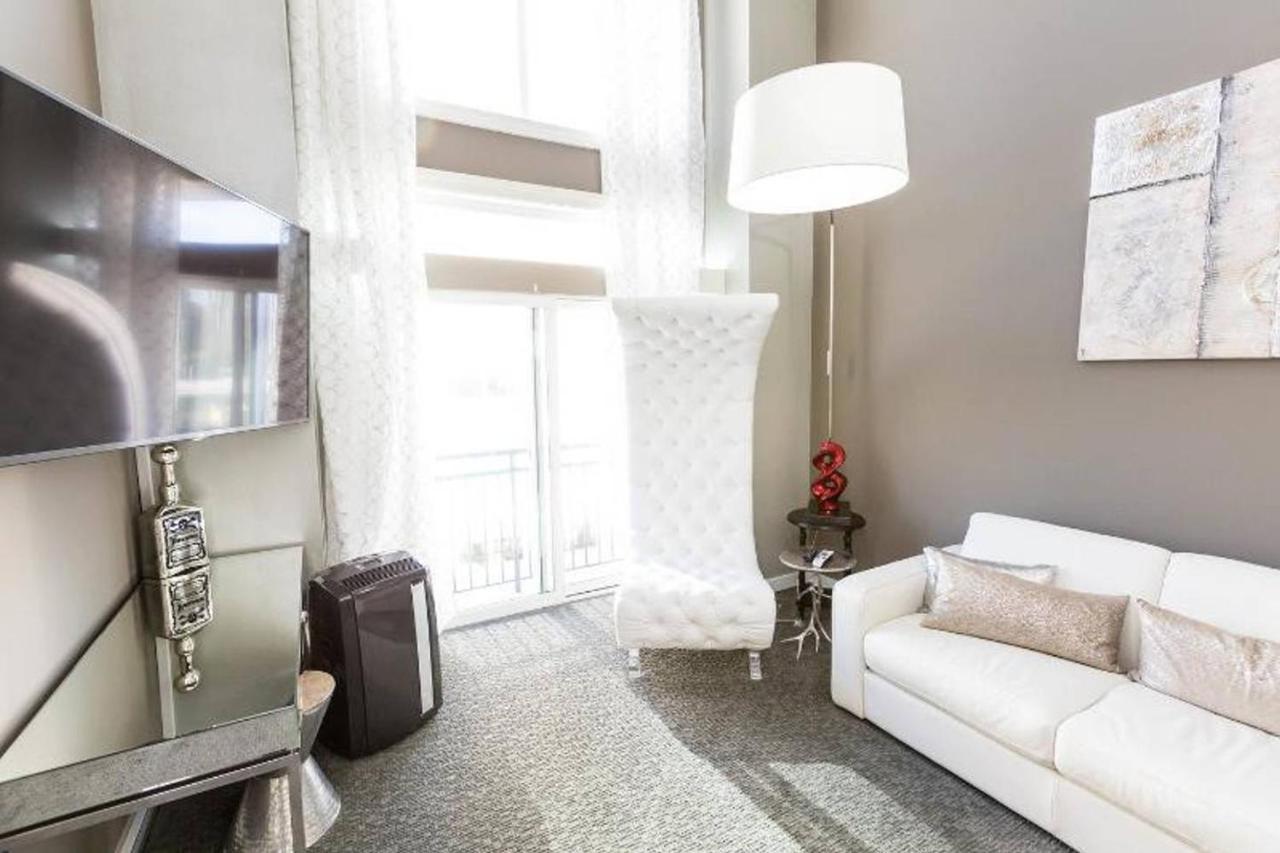 Space Needle Downtown Modern Top Story Penthouse Seattle Bagian luar foto